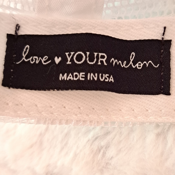 Love Your Melon women's snap back mesh gray white adjustable baseball cap. - Picture 6 of 8